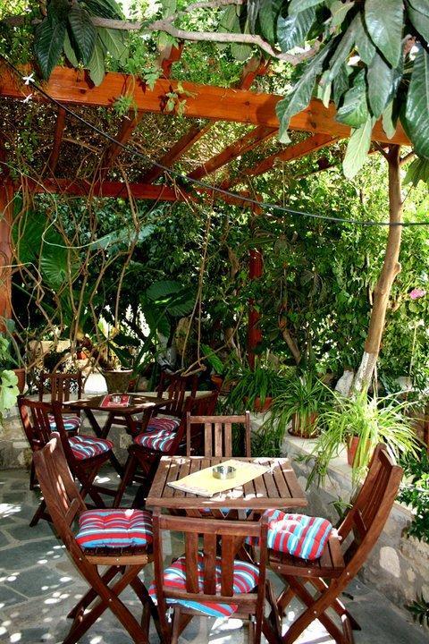 The Bunch Of Grapes Inn Pissouri Exterior photo